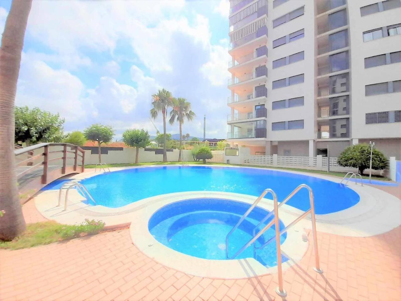 Ayf 200M Del Mar 2 Piscinas Pista De Padel Y Gym Apartment Oropesa del Mar Exterior photo